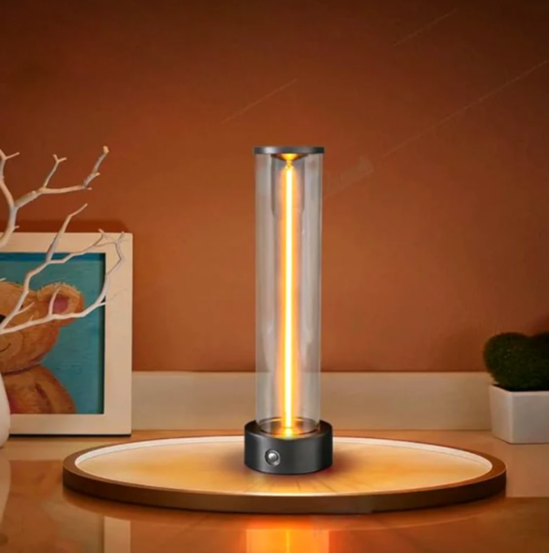 Lampă de birou LED - iluminat modern și elegant