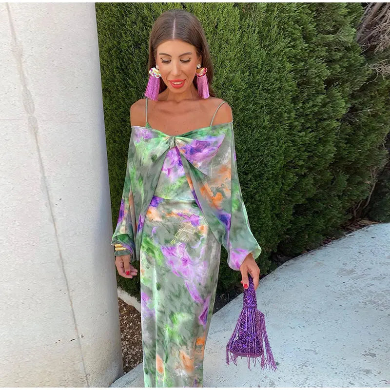 Ginette | Abito Lungo Elegante – Stampa Colorata E Spalle Scoperte