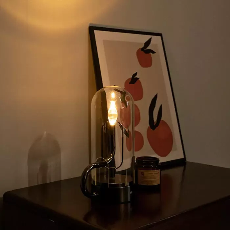 Lampa Stołowa — Ciepłe Oświetlenie Efekt Płomienia