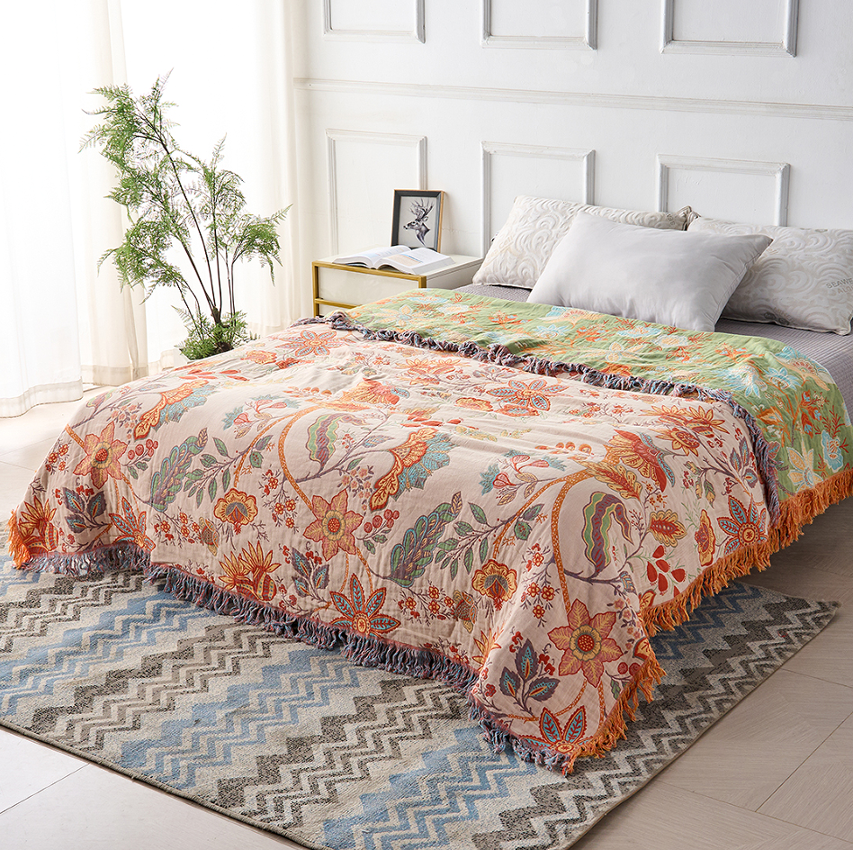 Coperta Bohemien a Motivi Floreali con Frange 