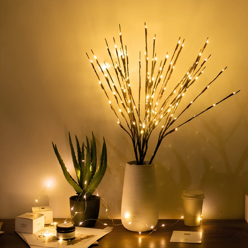 إضاءة LED الزخرفية - أجواء دافئة وأنيقة 