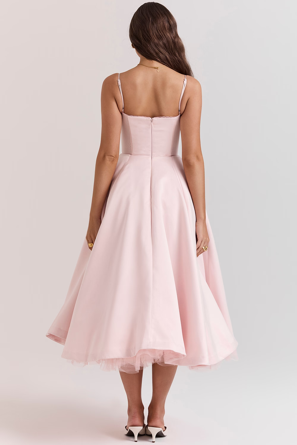 Lory | Midi-Kleid mit Trägern – Glamouröser Klassiker und Leichtigkeit 