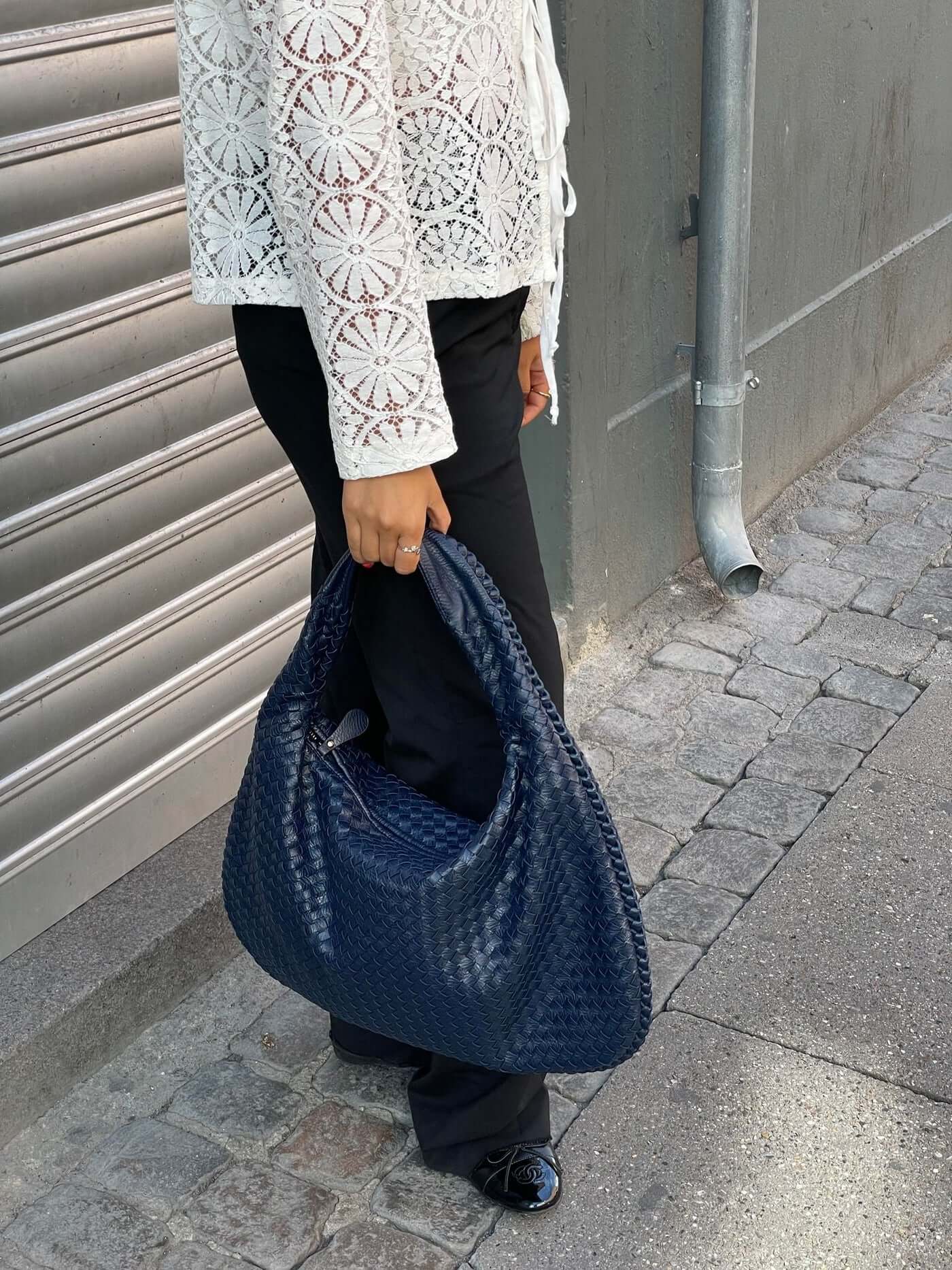 Josiane | Håndtaske i Flet – Håndværksmæssig Elegance Og Tidless Charme 