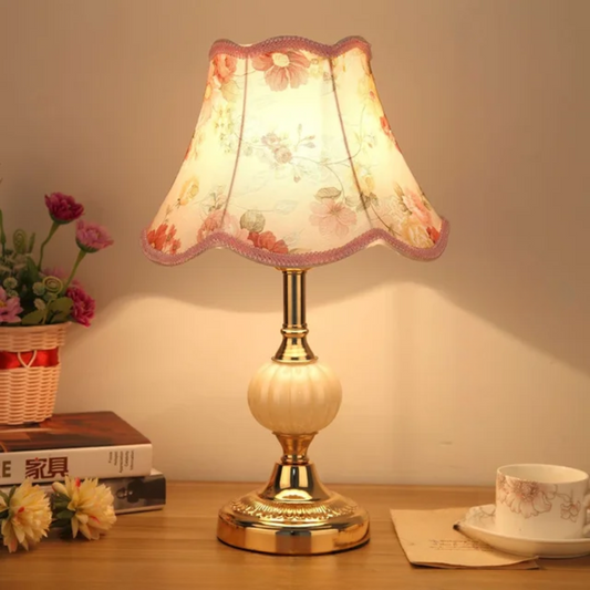 Lampada Decorativa Da Tavolo – Stile Vintage E Eleganza Senza Tempo 