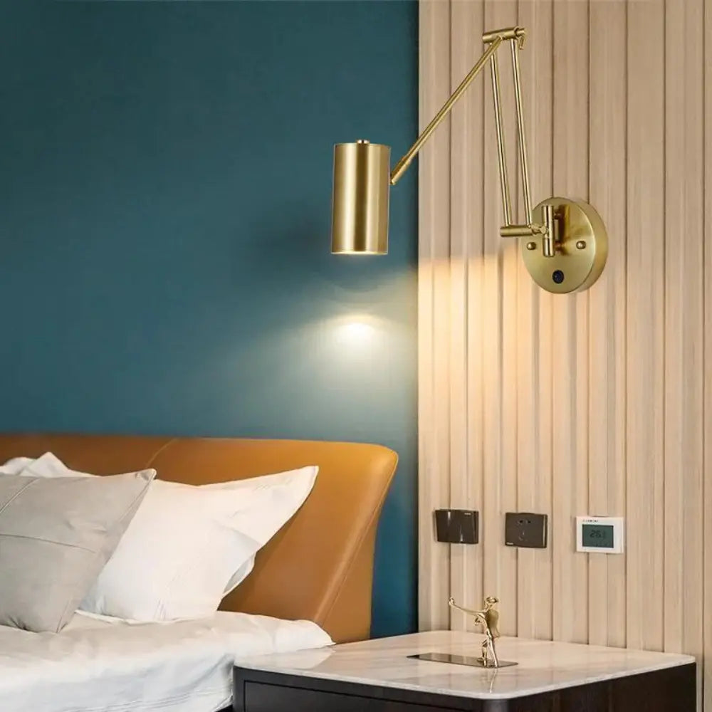 Nastavitelné nástěnné svítidlo v moderním stylu - elegance a všestrannost