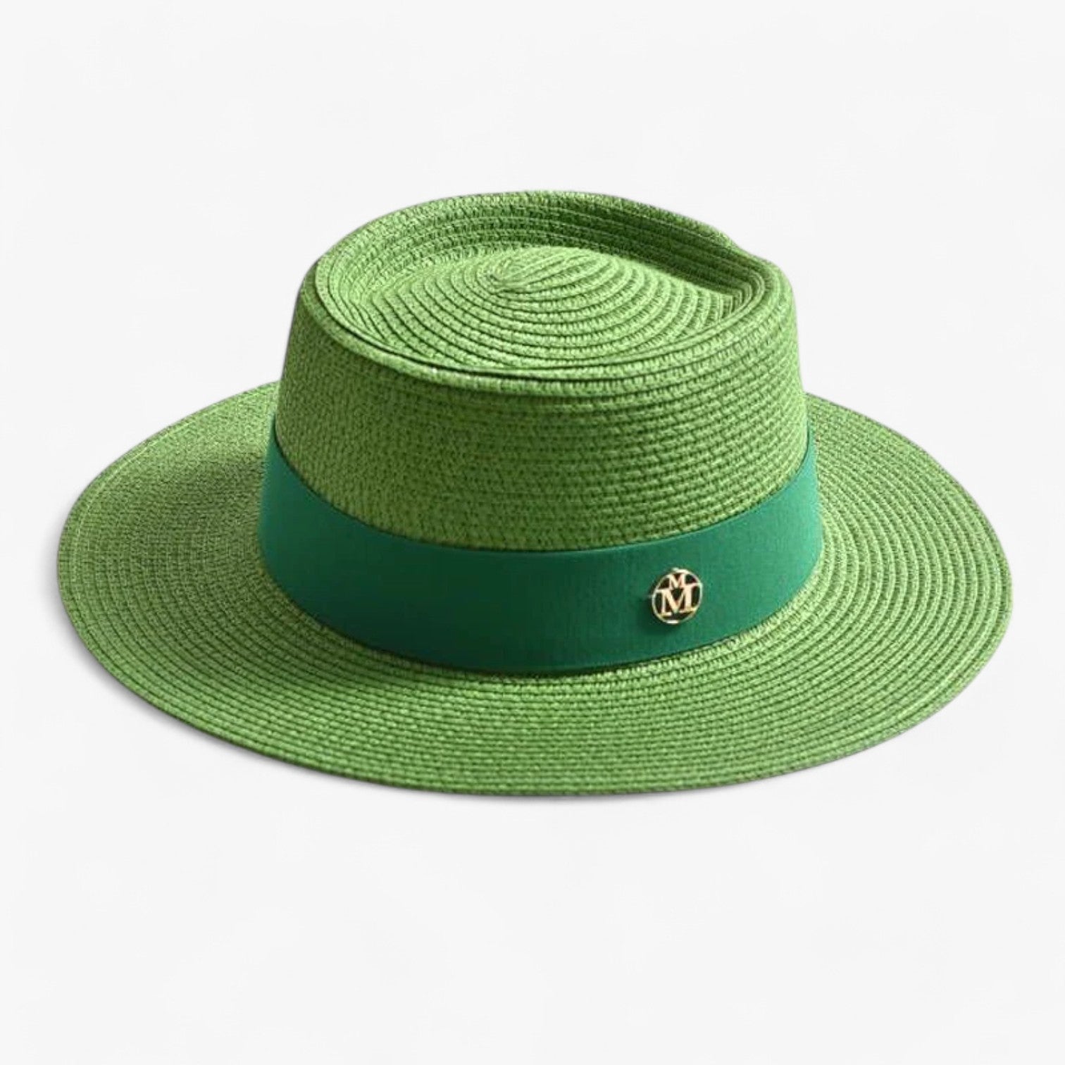 Klokkehatt i strå – Retro eleganse og solbeskyttelse 