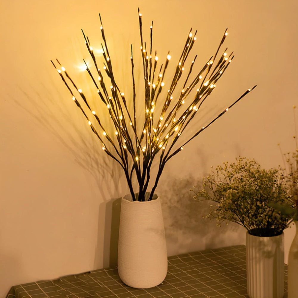Decorațiune LED luminoasă – Ambianță caldă și elegantă 