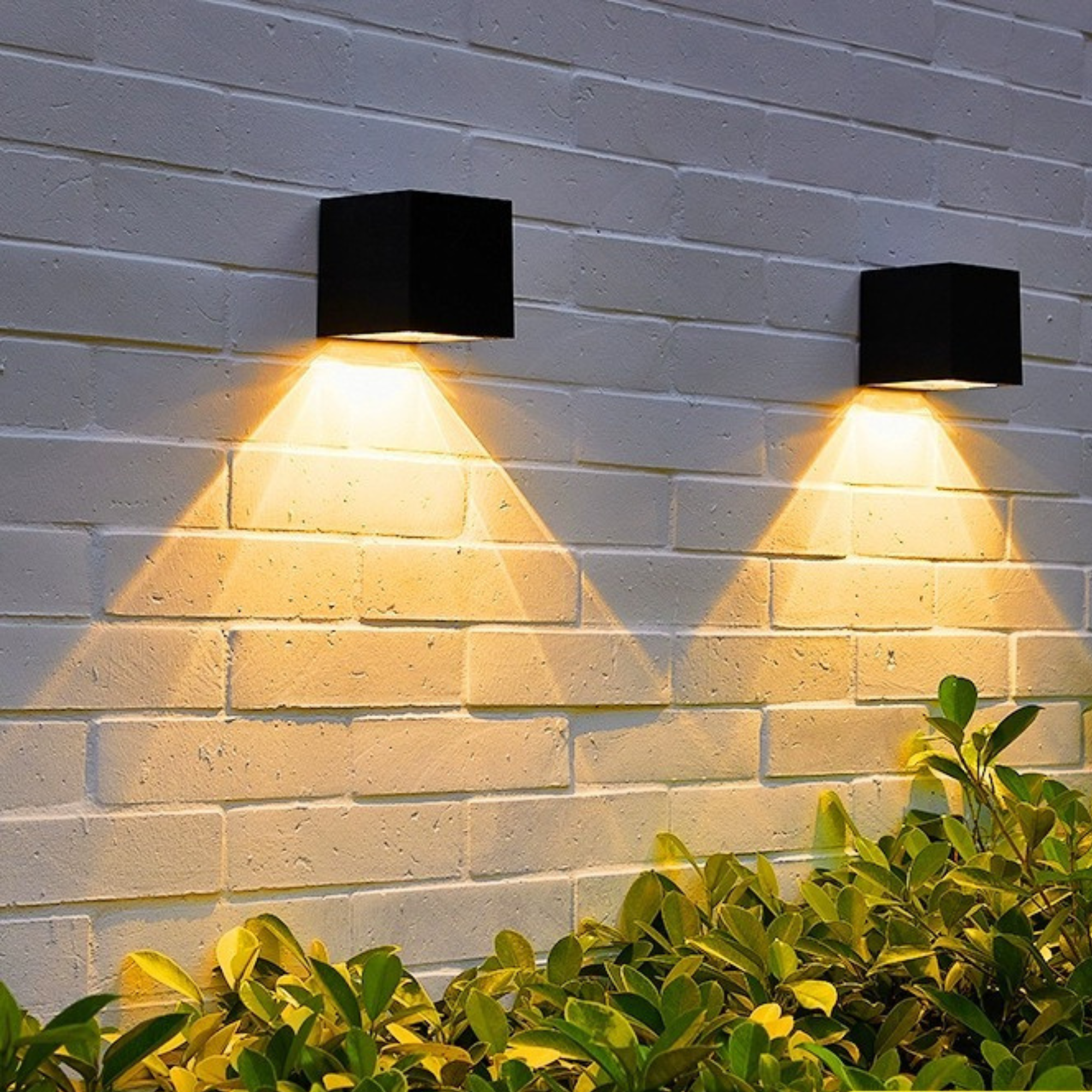 Lampada da parete solare per esterni IP65 - Illuminazione durevole ed ecologica