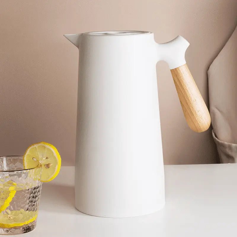 Carafă izotermă cu mânere – Conservare pe termen lung și design elegant 