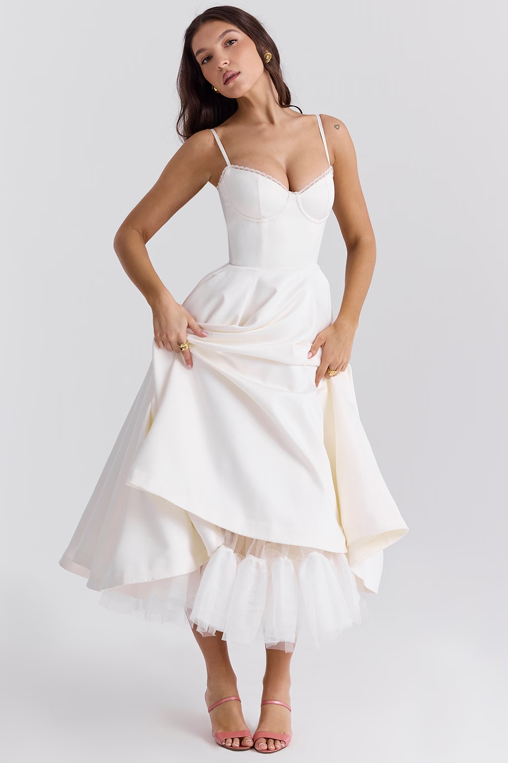 Lory | Midi-Kleid mit Trägern – Glamouröser Klassiker und Leichtigkeit 
