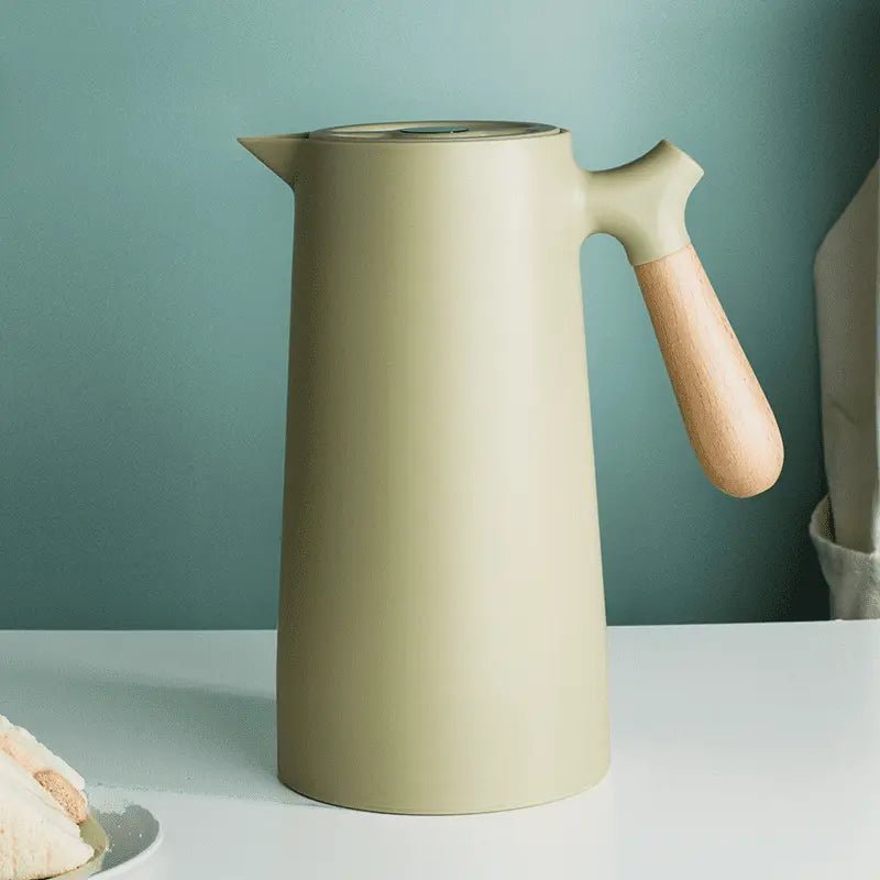 Carafă izotermă cu mânere – Conservare pe termen lung și design elegant 