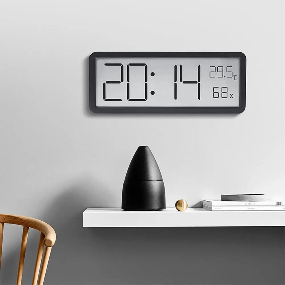 Digitale LED Wandklok - Duidelijke Weergave En Geïntegreerde Sensoren 