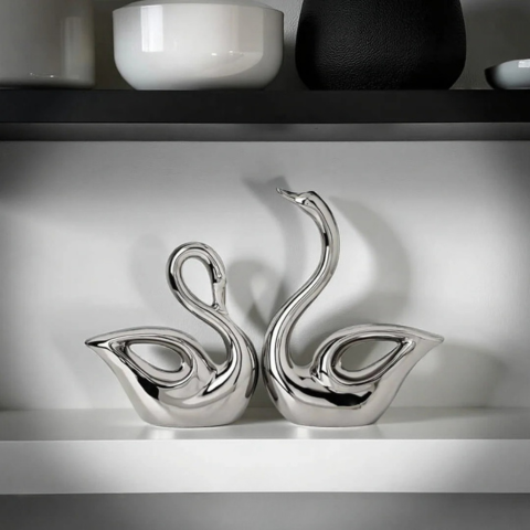 Sculpture Céramique Décorative – Élégance Et Raffinement