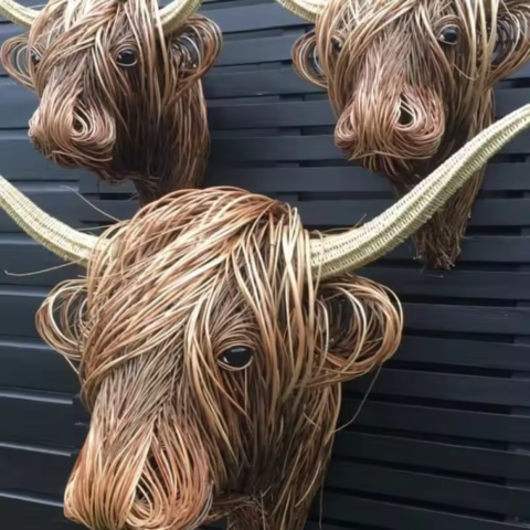 Cabeça de Vaca Trançada – Arte Natural de Parede 