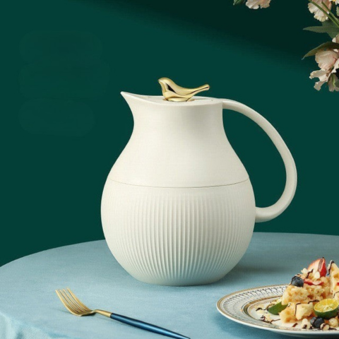 Moderna caraffa termica - Stile raffinato e funzionalità pratica