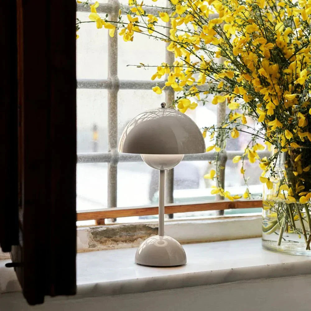 Kontor LED-lampe – Moderne enkelhed og funktionalitet 
