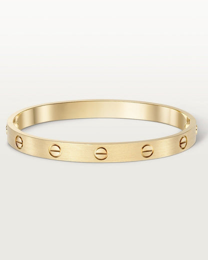Pulseira Bangle Dourada Minimalista – Elegância Discreta e Intemporal 