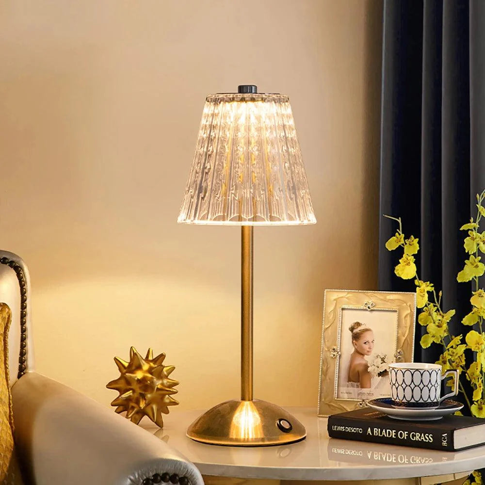Lampă de birou fără fir – iluminat nomad și elegant 
