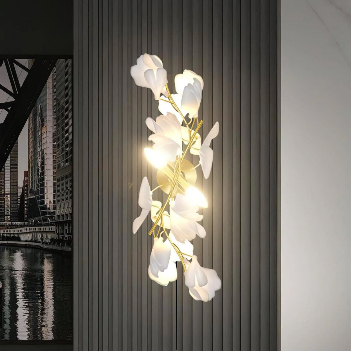 Applique Murale Florale — Élégance Dorée & Lumière Douce