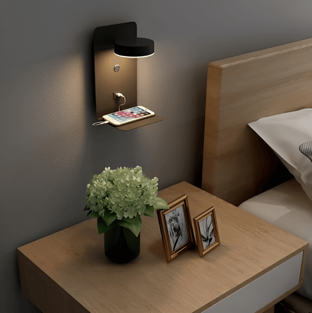 Lampada da parete a LED con ripiano e porta USB - Design moderno e funzione 2 in 1