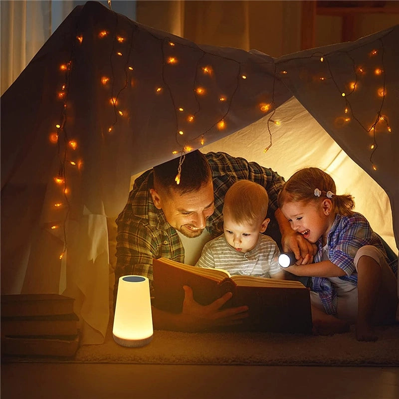 Lampada da Comodino Moderna – Design Elegante e Funzionale 