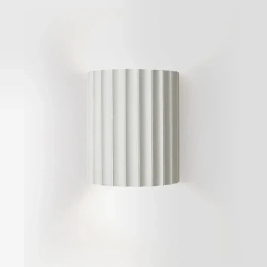 Applique da Parete Moderna in Resina – Eleganza e Originalità 
