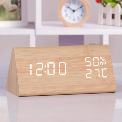 LED hodiny s hlasovým ovládáním – moderní design a inteligentní funkce 